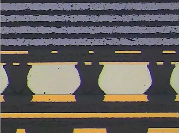 the fatigue cracks of BGA solder joints.png